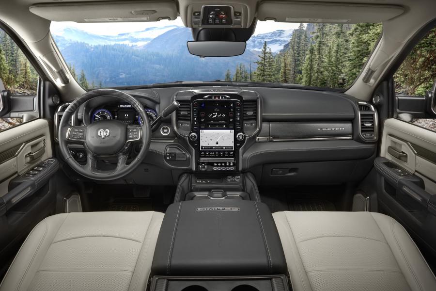 Торпедо Ram 3500 Limited Mega Cab (D2) 2019 года  (фото 4 из 11)